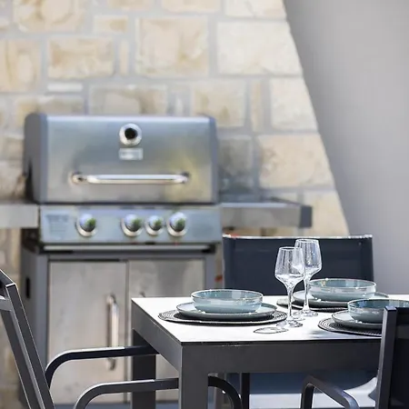 Pipina, A Tranquil Retreat *