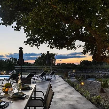 Pipina, A Tranquil Retreat Villa *