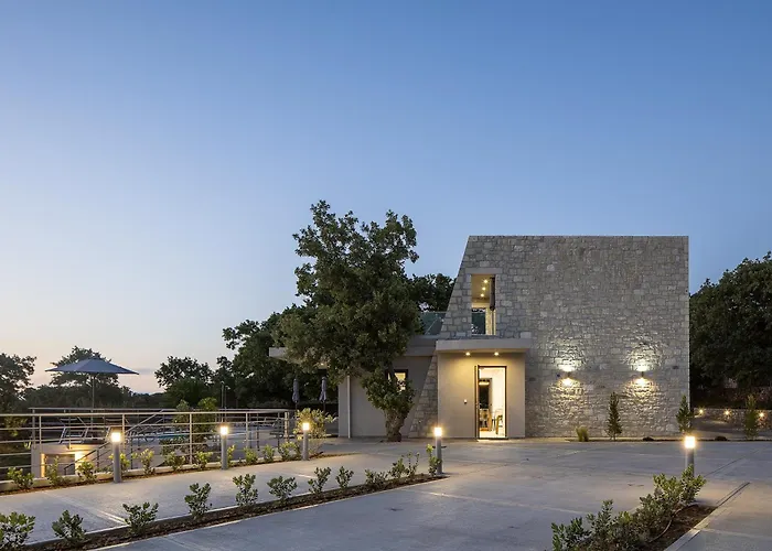 Villa Pipina, A Tranquil Retreat Rethimno